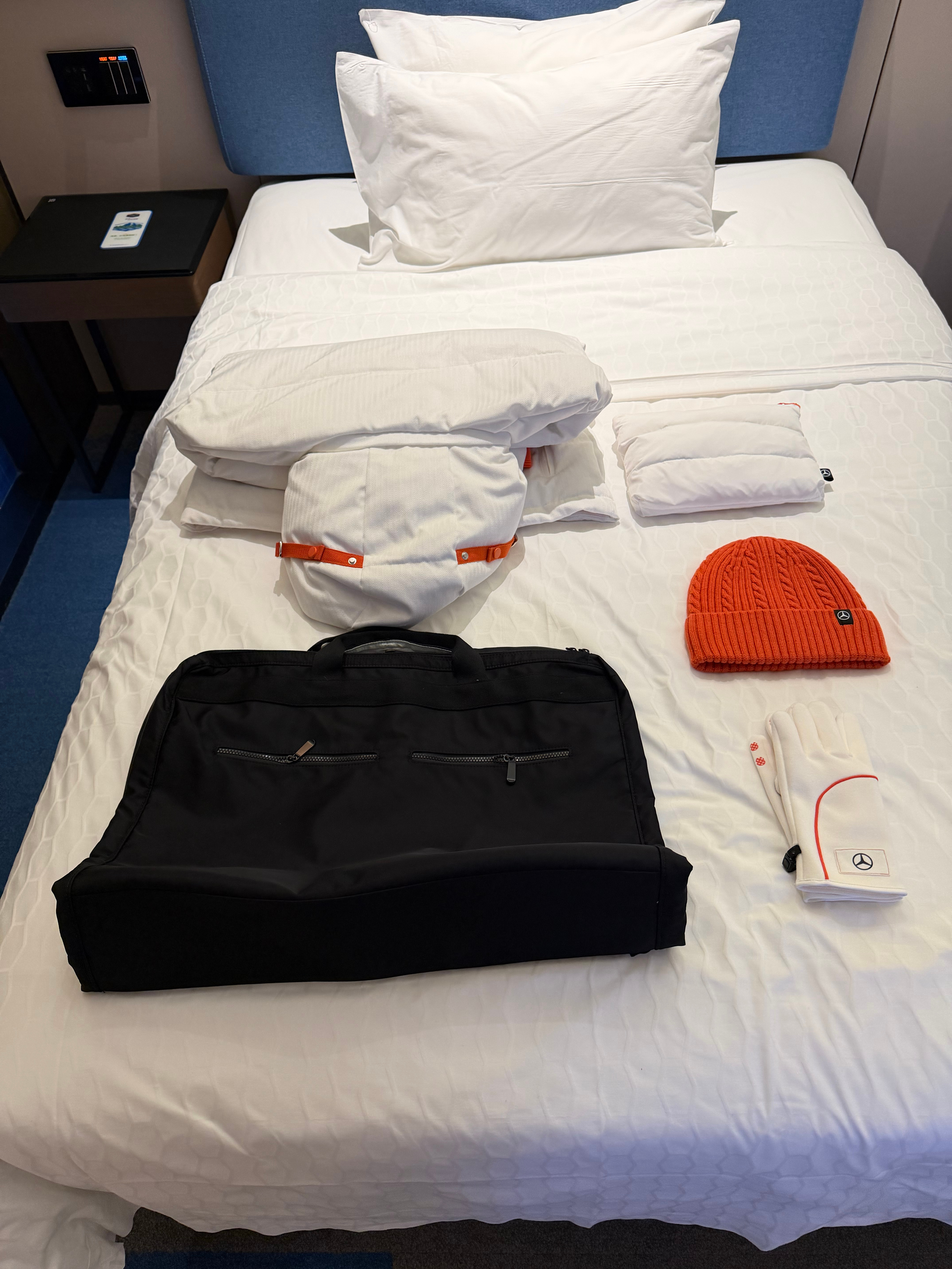 快看我定位 到零下30度的海拉尔了！来参加奔驰冰雪体验～这奔驰给准备的一整套的冰