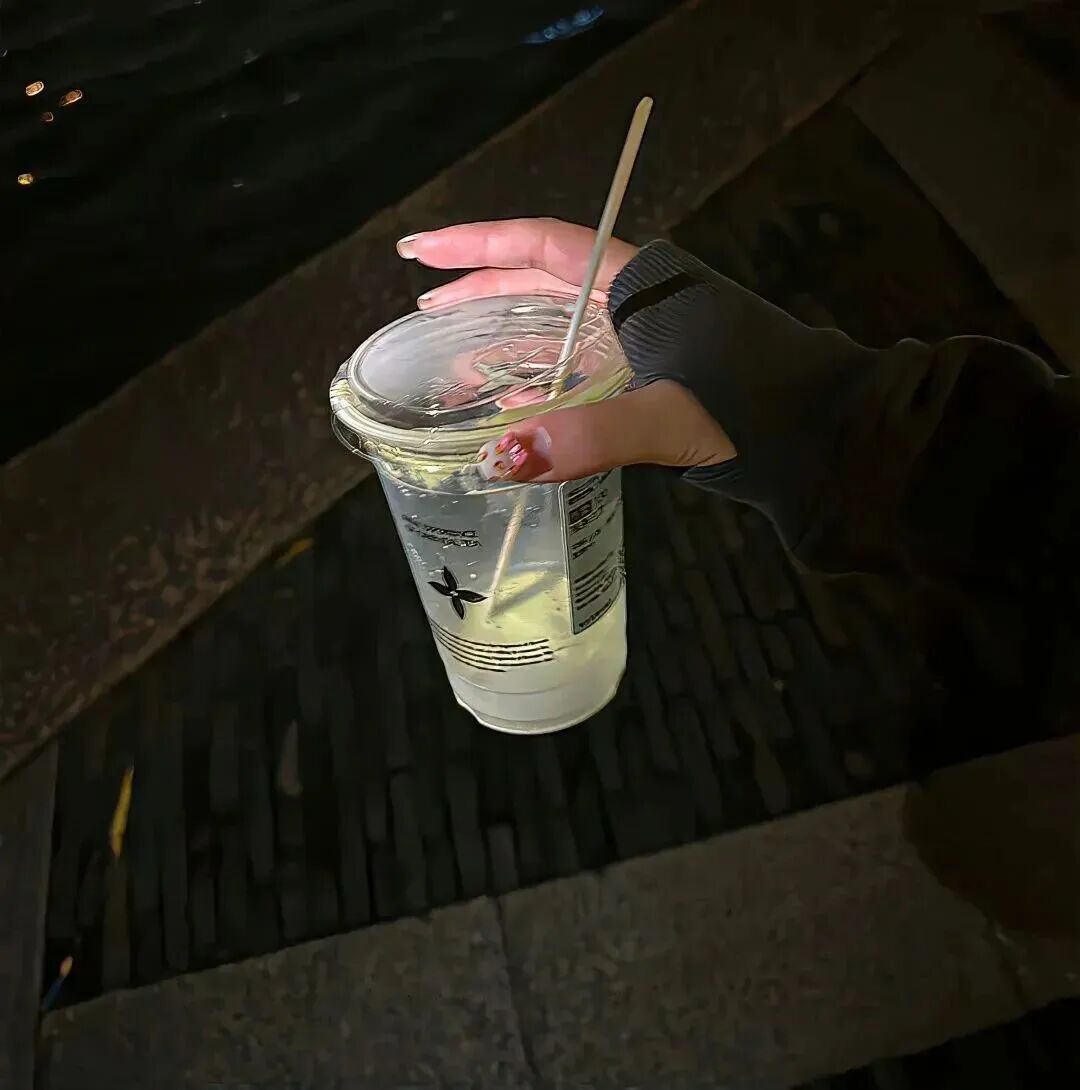 👧🏻 ⁾⁾  ටᆼ𝗽𝗹𝗼𝗴“做自己的光 任它亮与不亮” 