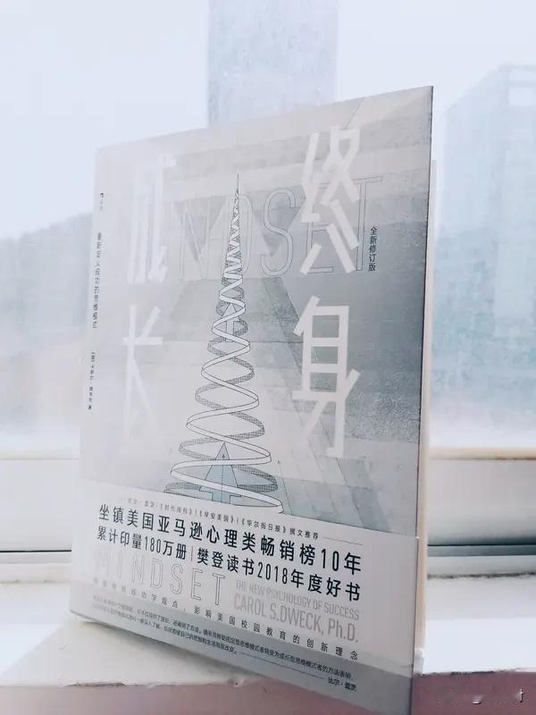 做内容这大半年，最庆幸的就是没闷头瞎写，跟着作者加速成长计划摸出了专属于自己的舒