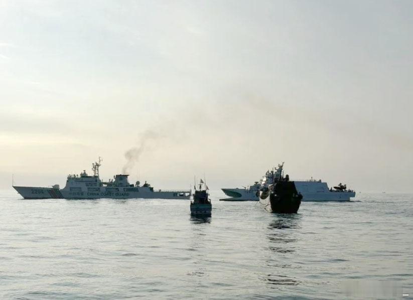 台媒称台澎湖籍渔船“顺海发2号”24日深夜在澎湖七美西南方约46海里作业时，疑遭