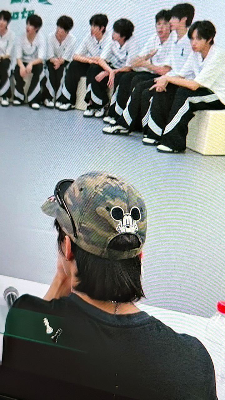 我上班态度：🖕 