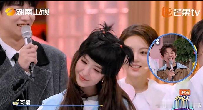 好六限定年末妆造哈妮克孜可爱风、马伯骞百搭款、颜安放射状造型、张颜齐抽象艺术感，