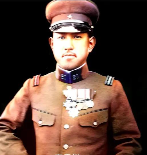 1939年涞源县的一口古井里滴进了三天的血，一个自称森秀武的日军中尉被削尖的槐木