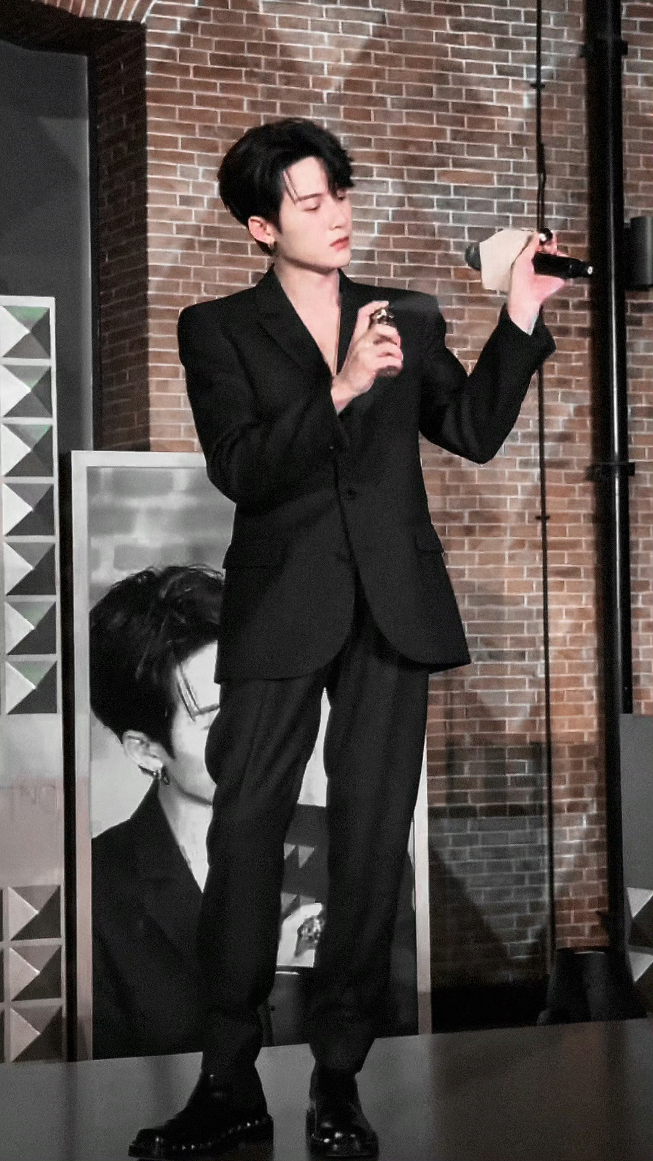#檀健次晚宴生图#爱名利场上的贵公子哥🥂精致雅痞、、一醉红尘 ​​​