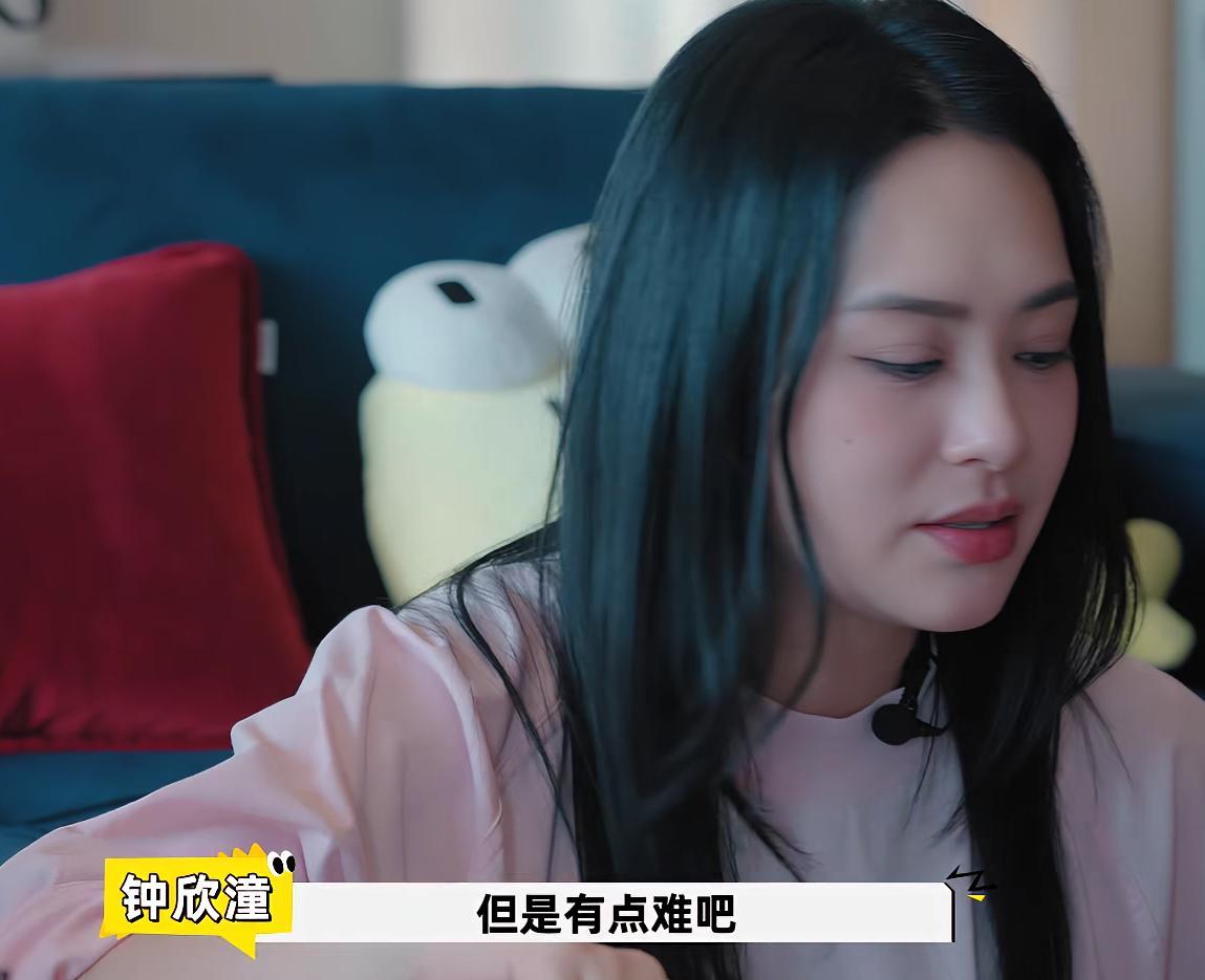 阿娇这辈子最糊涂的事

不是爱上陈冠希

也不是因为照片毁掉事业

而是在年轻的
