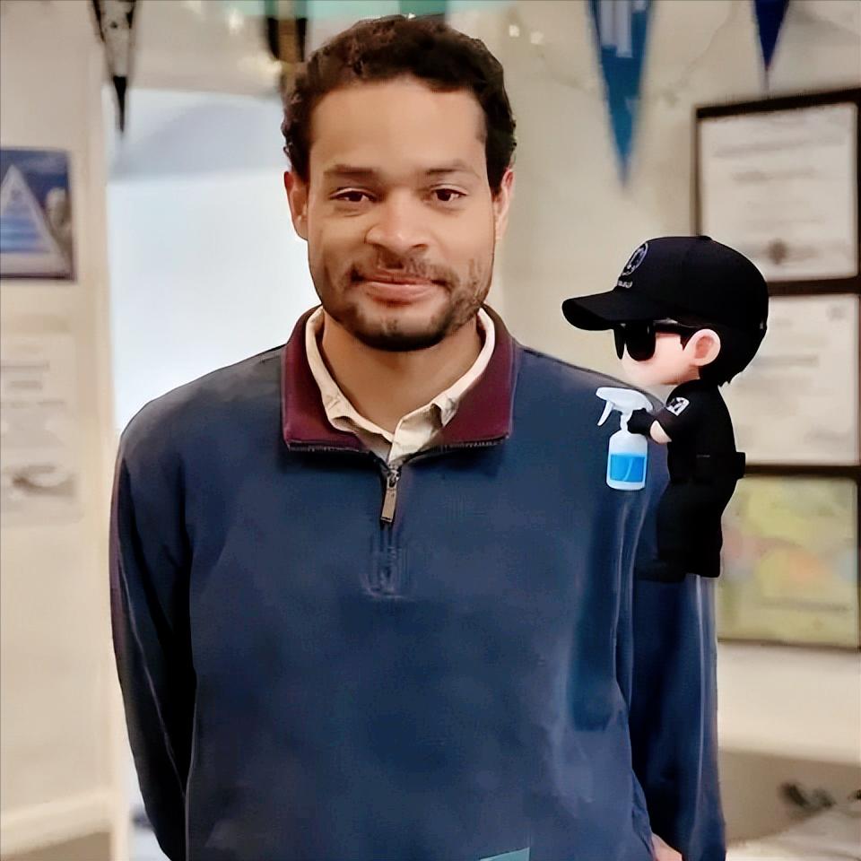 白宫记者晚宴枪击案嫌疑人在行动前发给家人一份邮件，表示他计划针对特朗普政府官员，