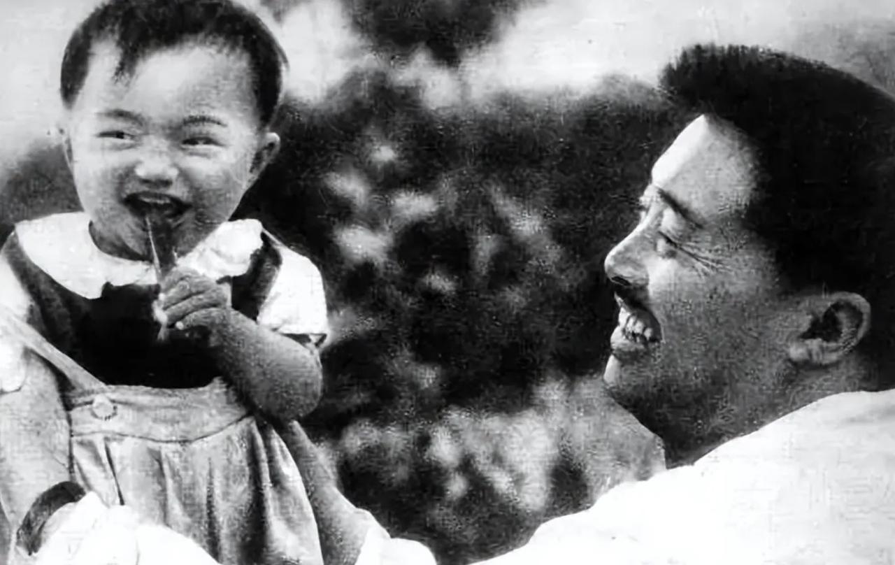 1963年，贺龙独子没考上清华，找父亲求助，贺龙：我去学校找个人

贺龙是十大元