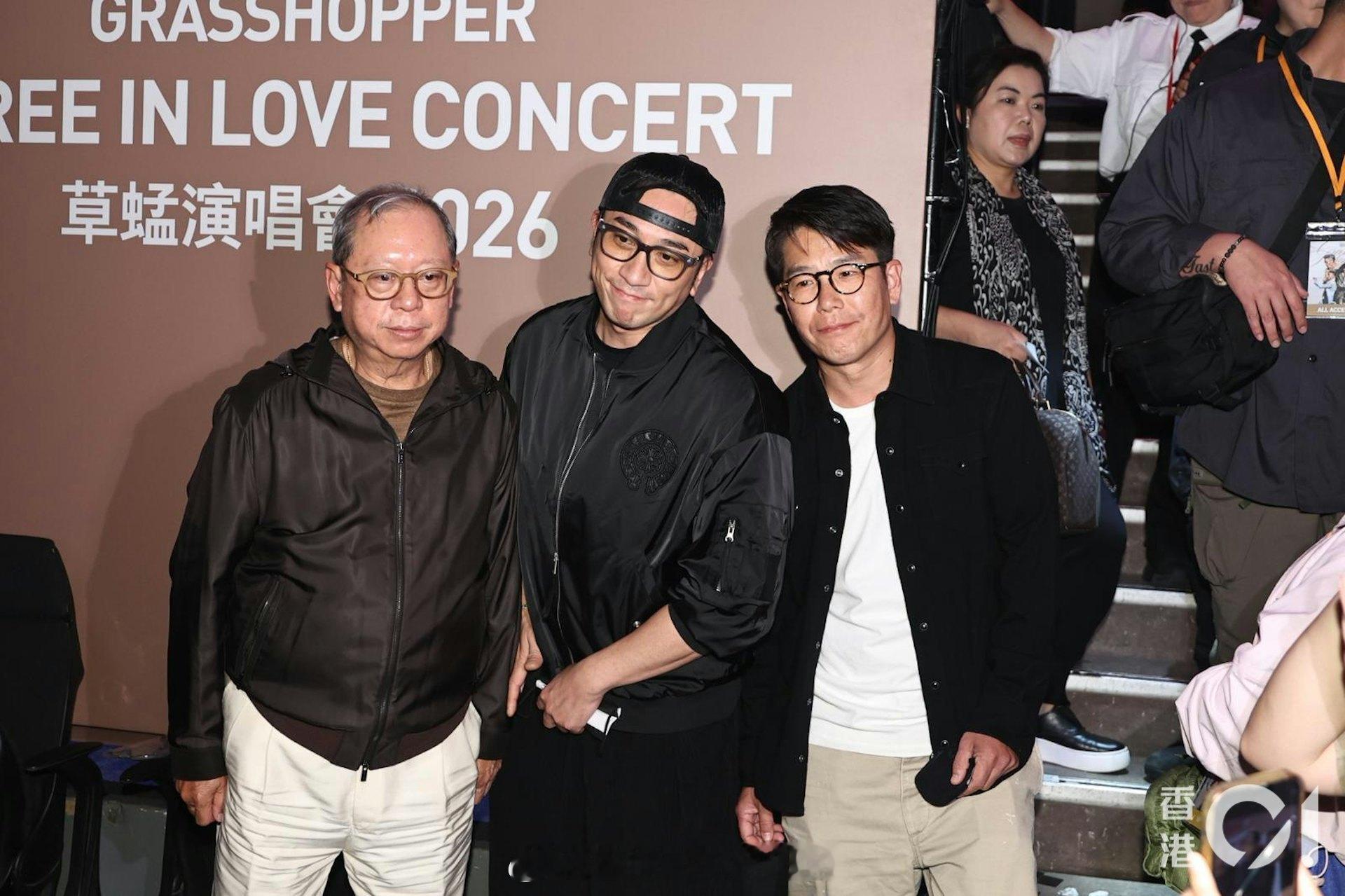 46岁吴卓羲坐拥半亿身家依旧单身素颜现身眼袋黑眼圈深重，状态输给林晓峰草蜢近日在