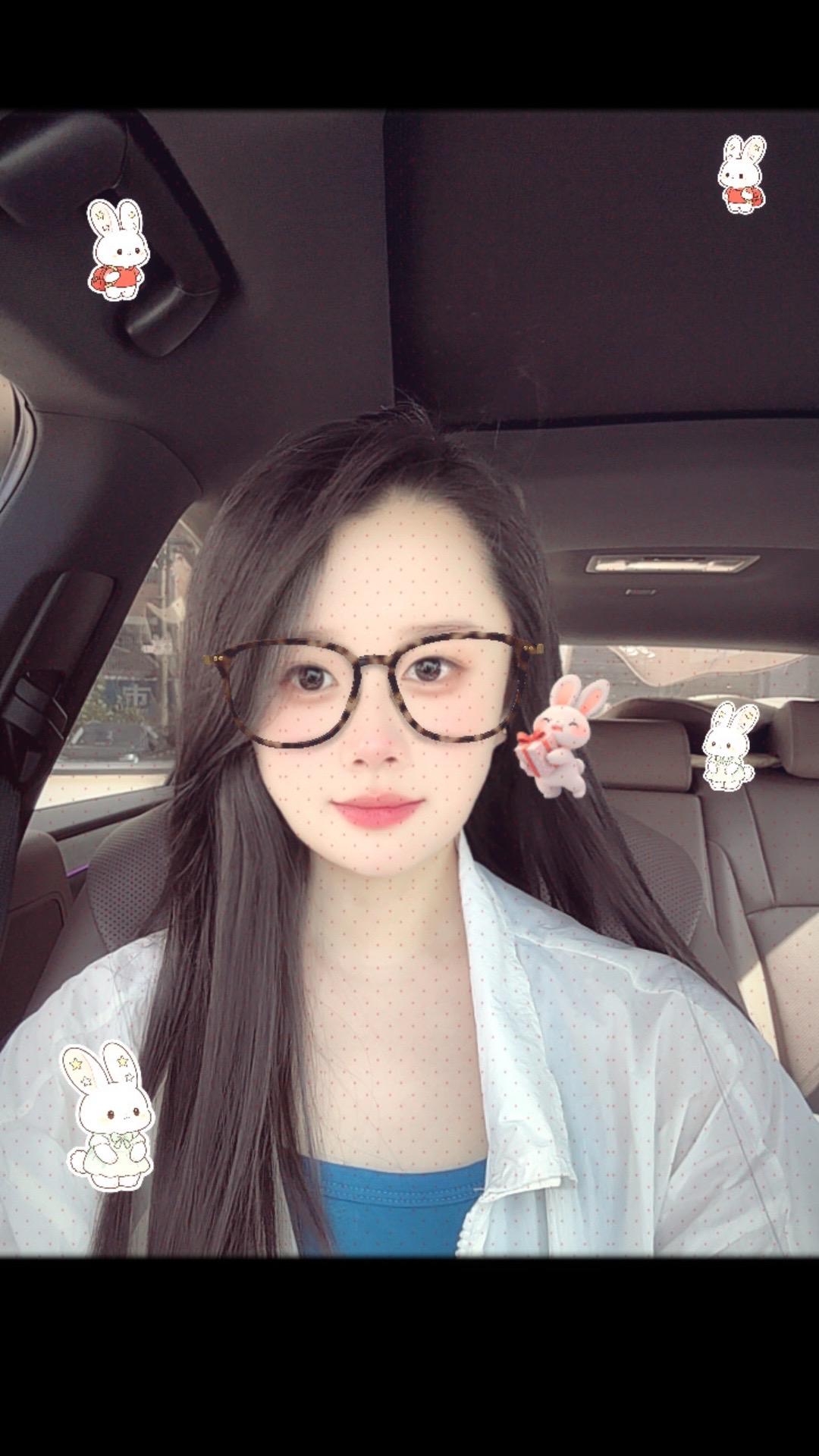 为什么人都喜欢到陌生的地方，因为你的痛苦和责任都不在这里，置身事外的片...