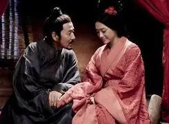 吕后不封诸吕为王，功臣集团是否会铲除诸吕？

刘邦临终前与群臣歃血为盟，立下