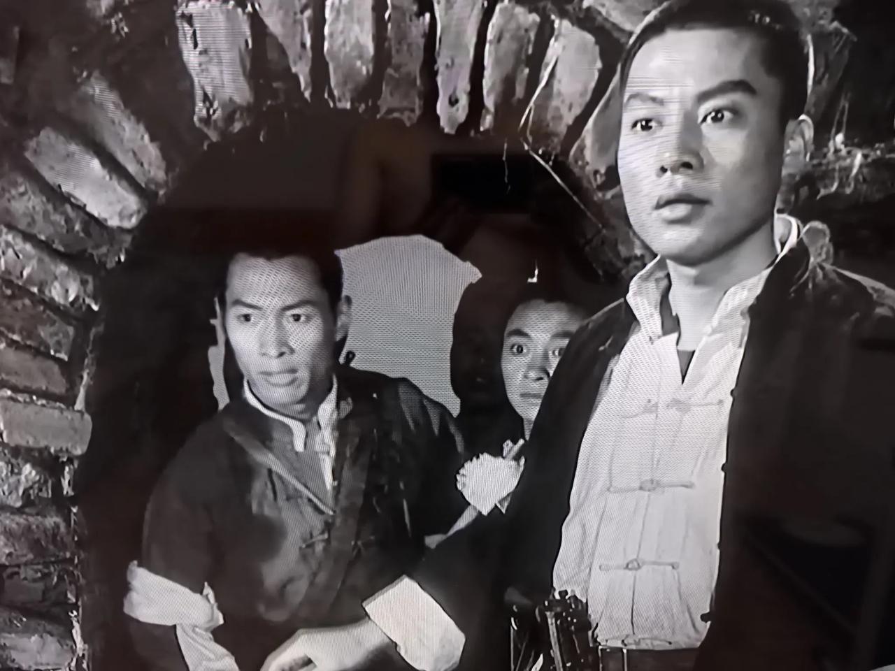 “高，实在是高”，“水是宝贵的，应该把它送回原处”。这部电影经典台词知道的都已两