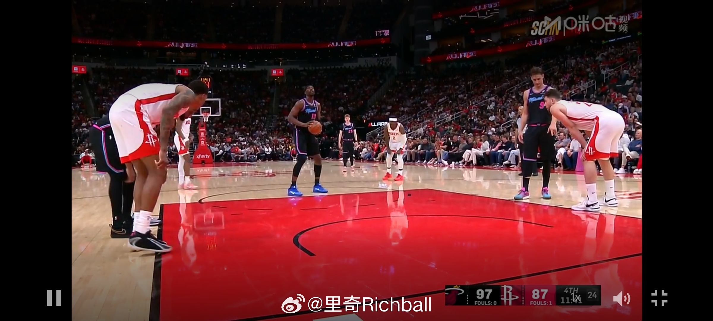 这场阿德巴约32+21，咪咕的解说说的挺好，就算想刷到83分也得有那实力，有些人