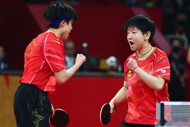 国乒vs克罗地亚 成都混团世界杯第二阶段首轮开打！第一盘：王楚钦孙颖莎 vs 伊