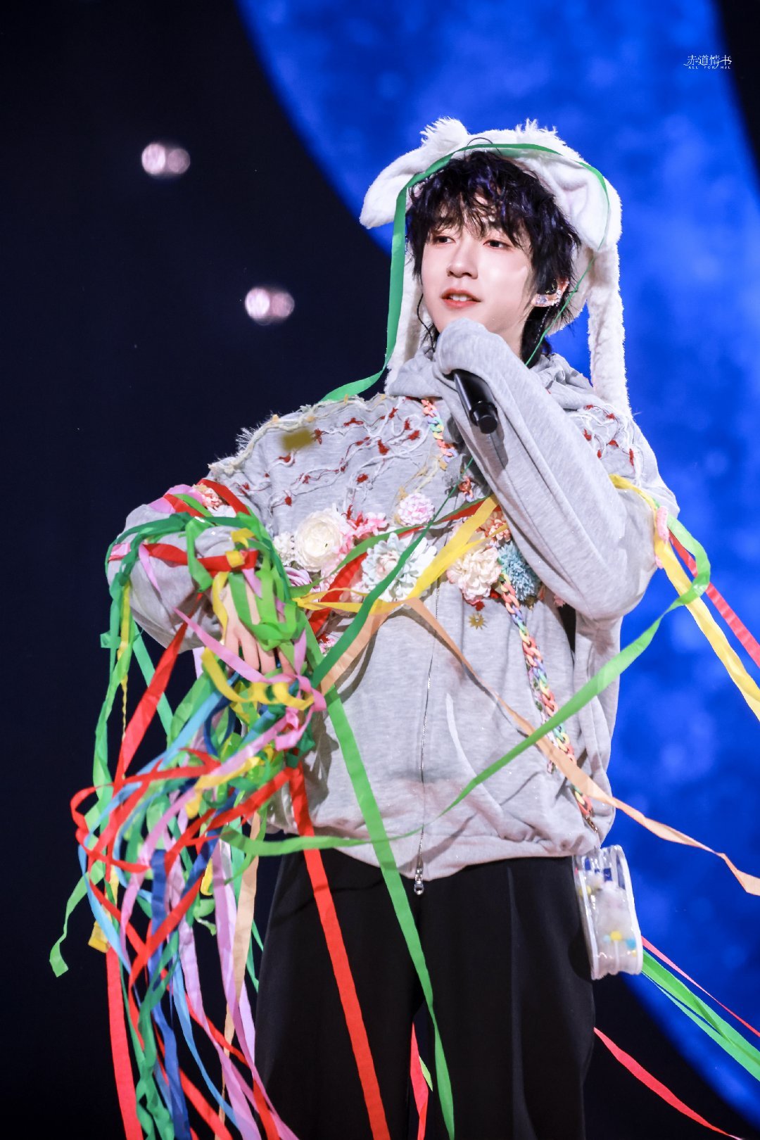 贺峻霖贺峻霖HUAWEI nova代言人💚 贺峻霖五十公里桃花坞6每个梦都波澜