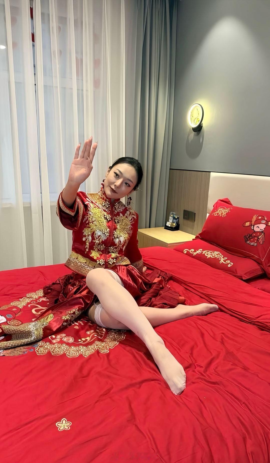 班味最重的新娘今日穿搭(ootd) 最美新娘反差，有人说，对待穿搭的方式，就是你