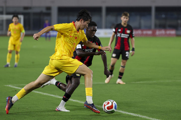 上海明日之星冠军杯：中国U17男足小组赛三战全胜
