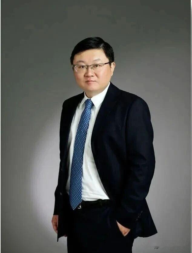 山东大学齐鲁医学院副院长、山东大学齐鲁医院心内科主任，80后院士候选人张澄任安徽