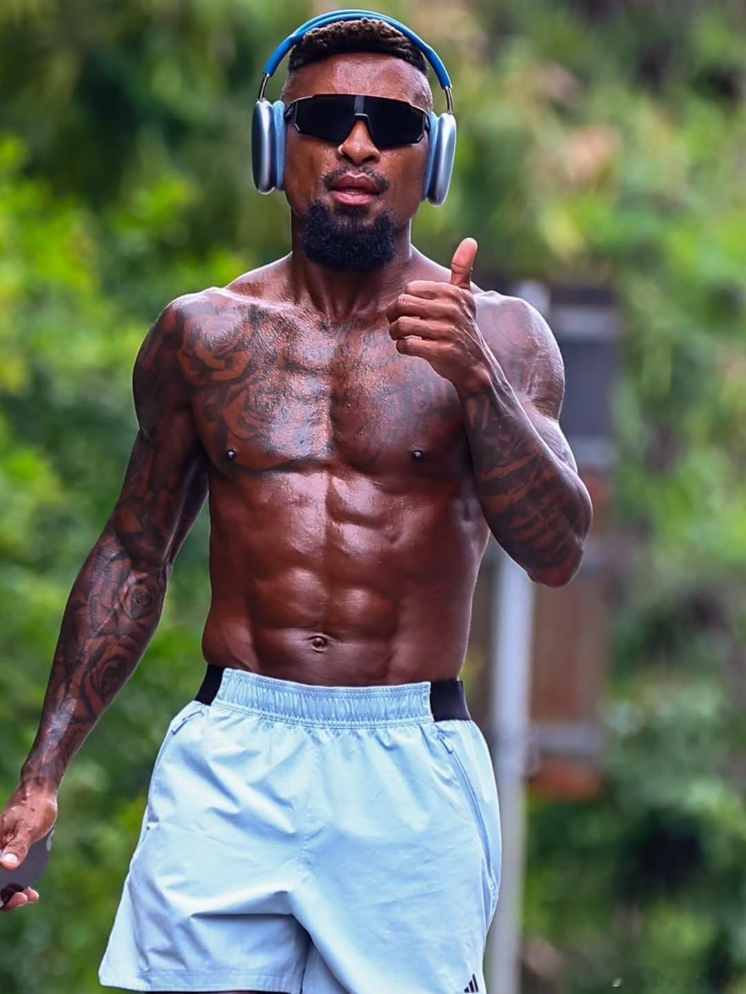 🚨【前球員動態】5️⃣2️⃣歲的「小將」澤羅伯托🔥🔥🔥這個年齡，保持這樣