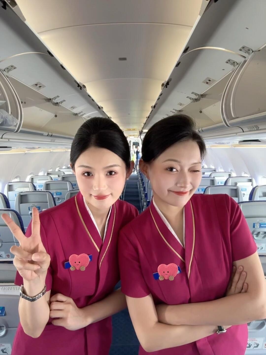 请夸我们，谢谢[爱你]plog日记自拍[超话]日常碎片plog ​​​