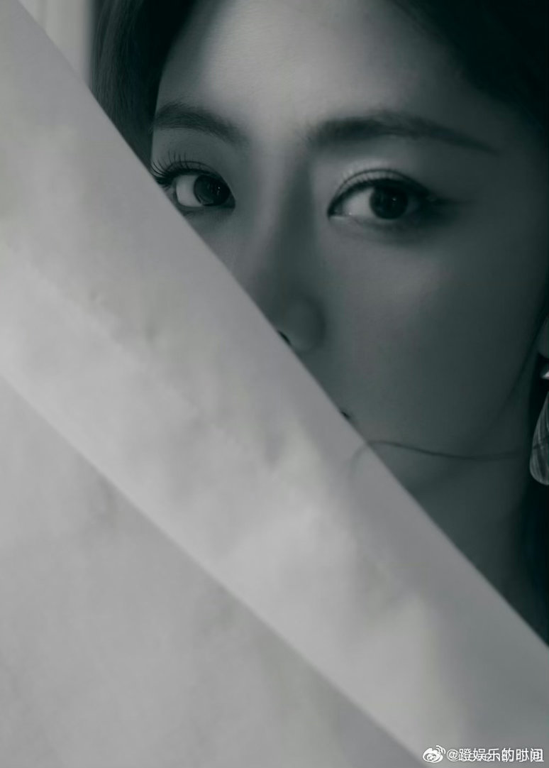 谭松韵的消费人格是老好人谭松韵喜欢但不盲目 温柔底色藏不住，容易被身边人种草下单
