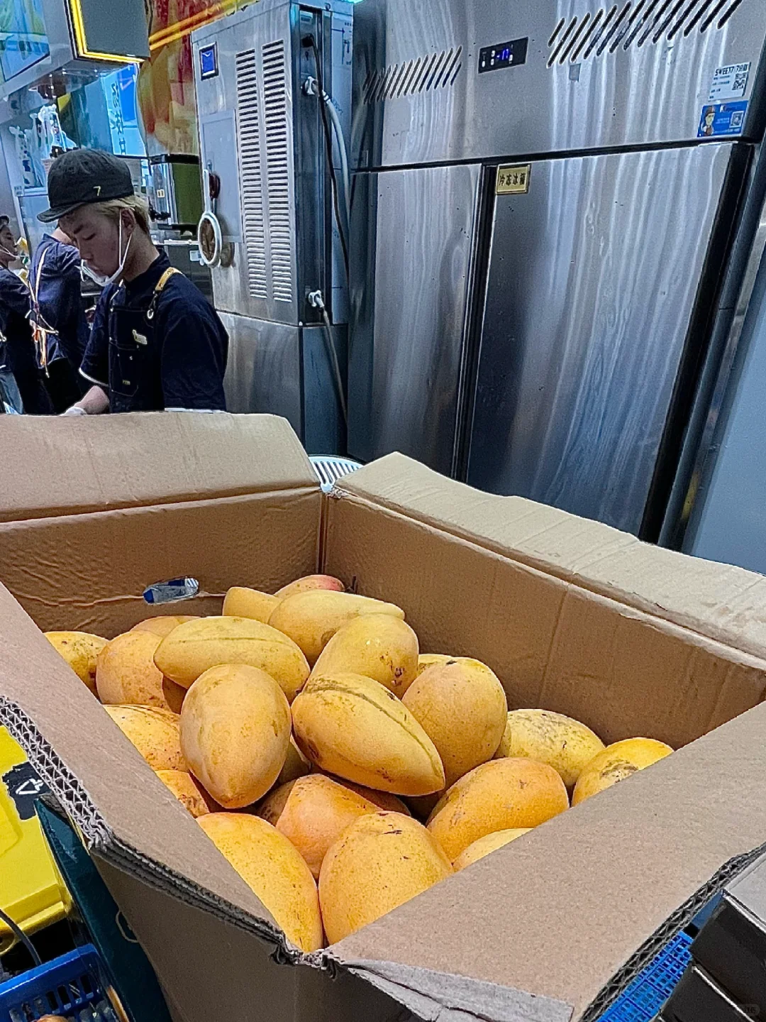 谁懂！！上海商场里的芒果味！！！