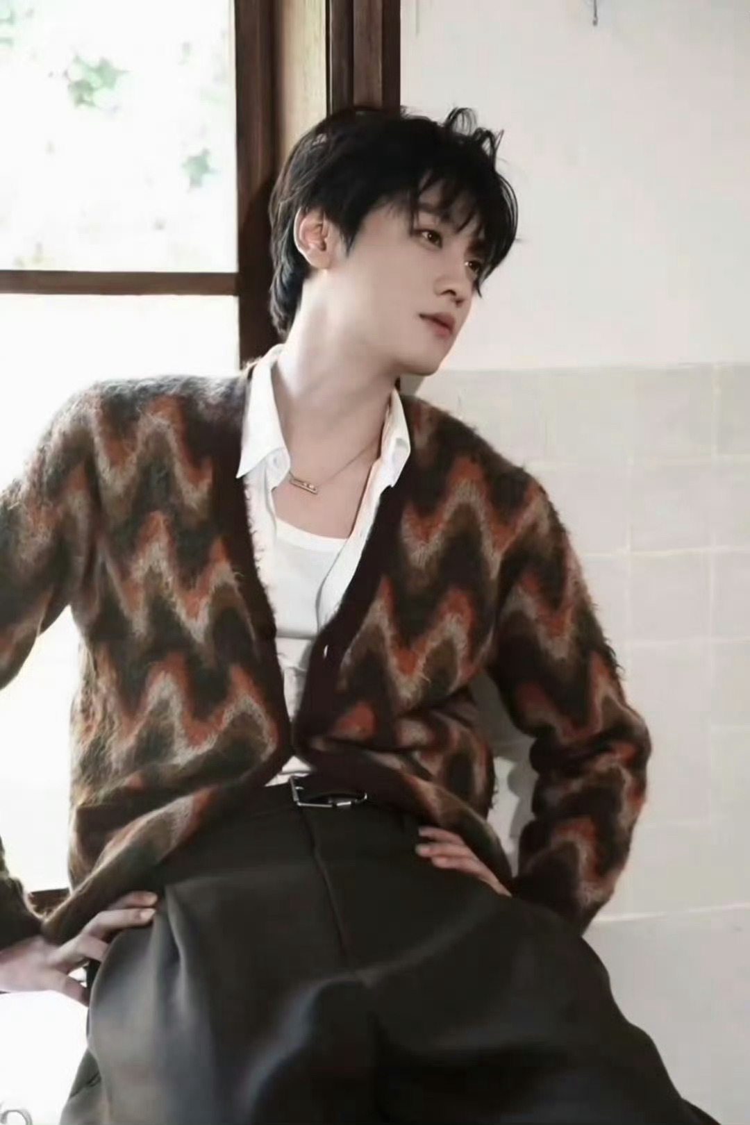 田栩宁闲看云去来田栩宁情人节花絮 田栩宁情人节花絮，田栩宁闲看云去来，一整个有被