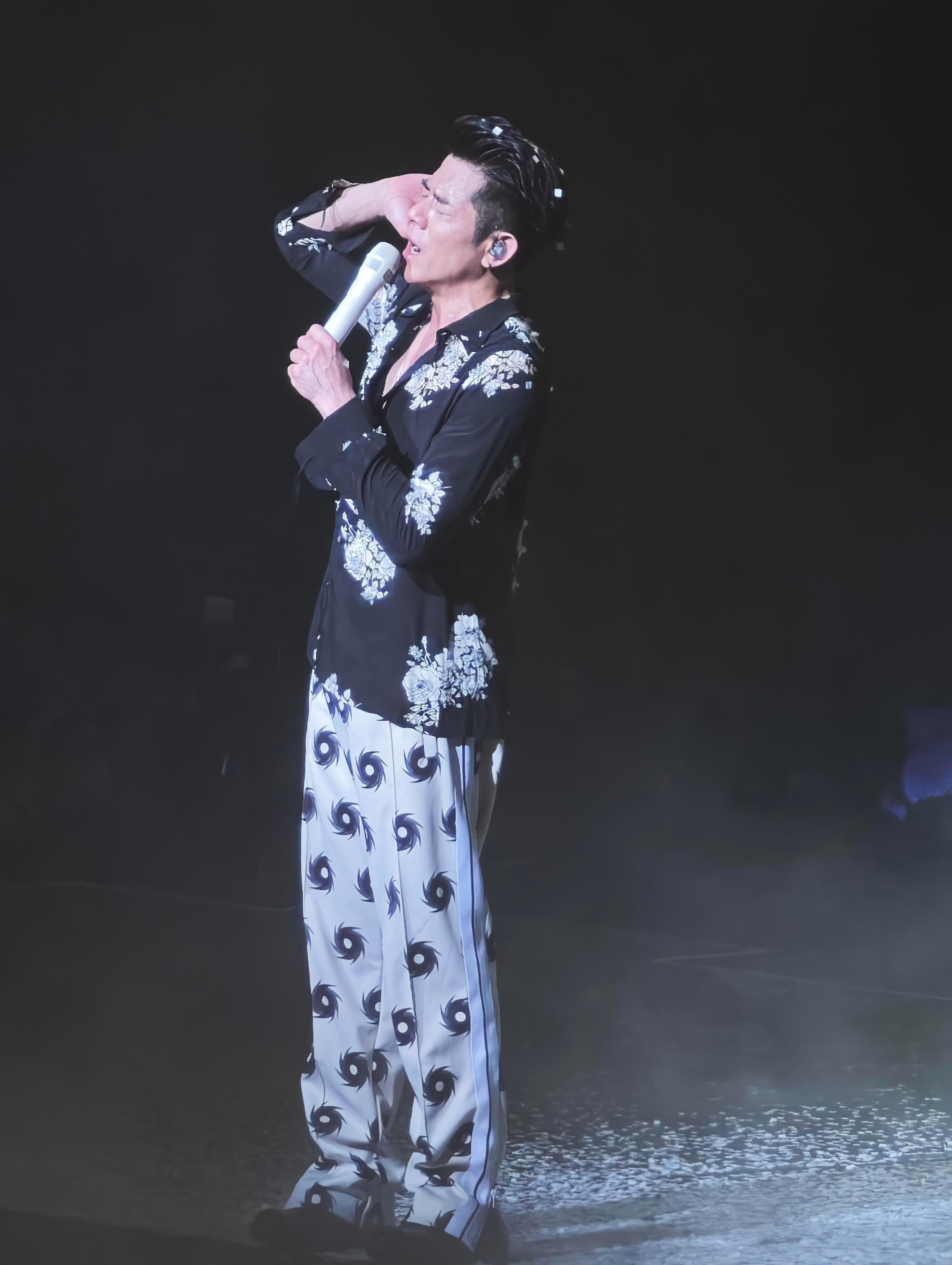 郭富城iconic世界巡迴演唱會2026郭富城武汉演唱会 赴一场跨越数十年的青春