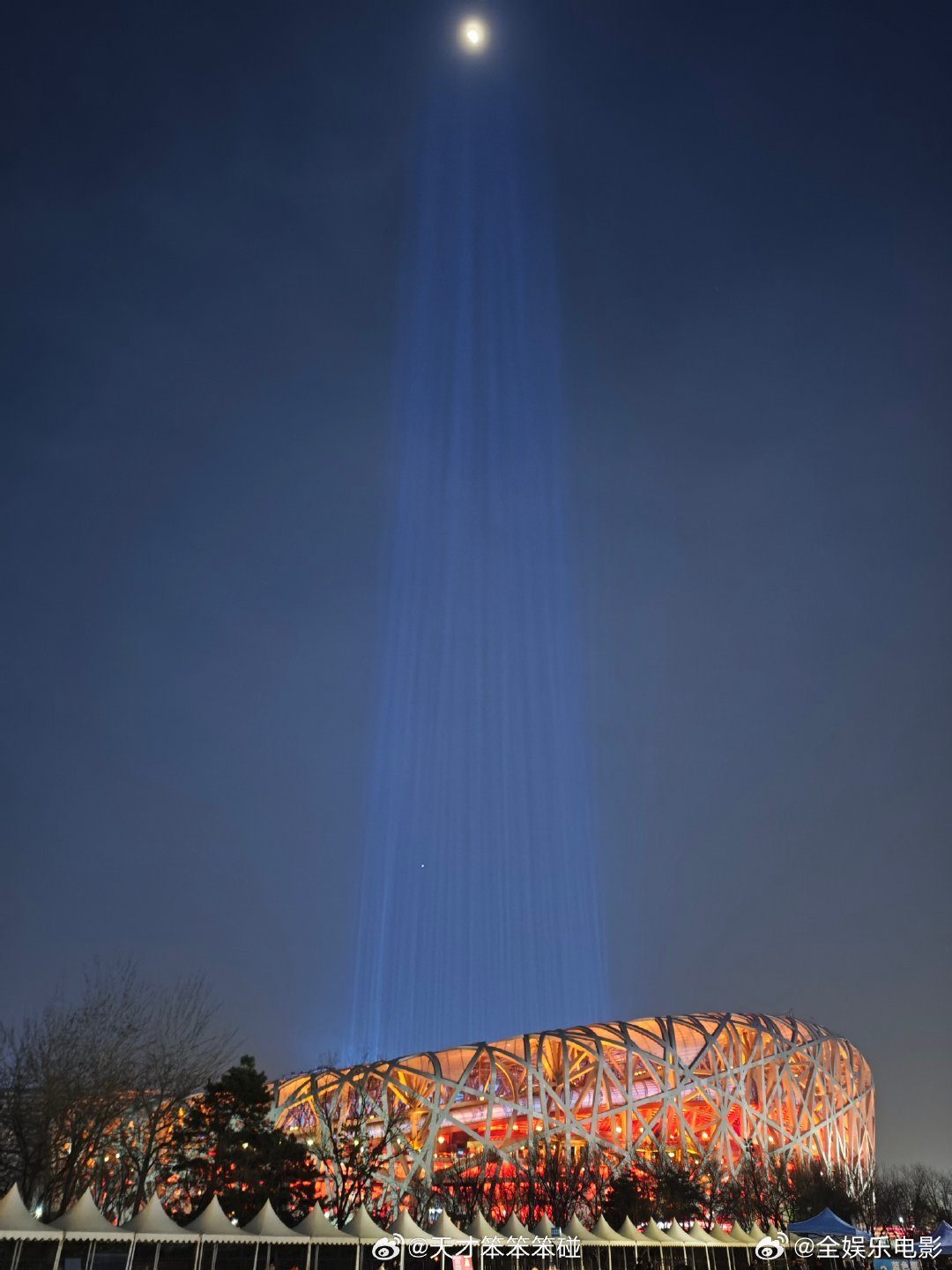 张杰鸟巢演唱会灯光张杰鸟巢演唱会追光张杰鸟巢演唱会灯光 