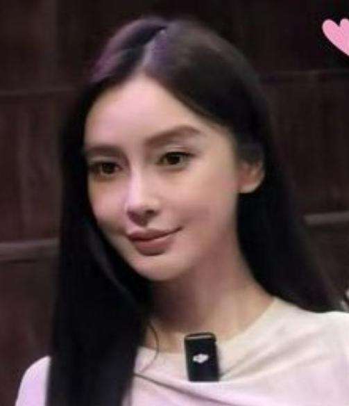 2026年5月15日，杨颖（Angelababy）在贵州雷山县西江千户苗寨正式被