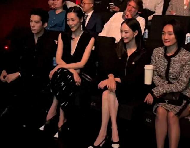 娱闻|井柏然 刘雯 沈月 林允儿 高叶 杨紫 Angelababy