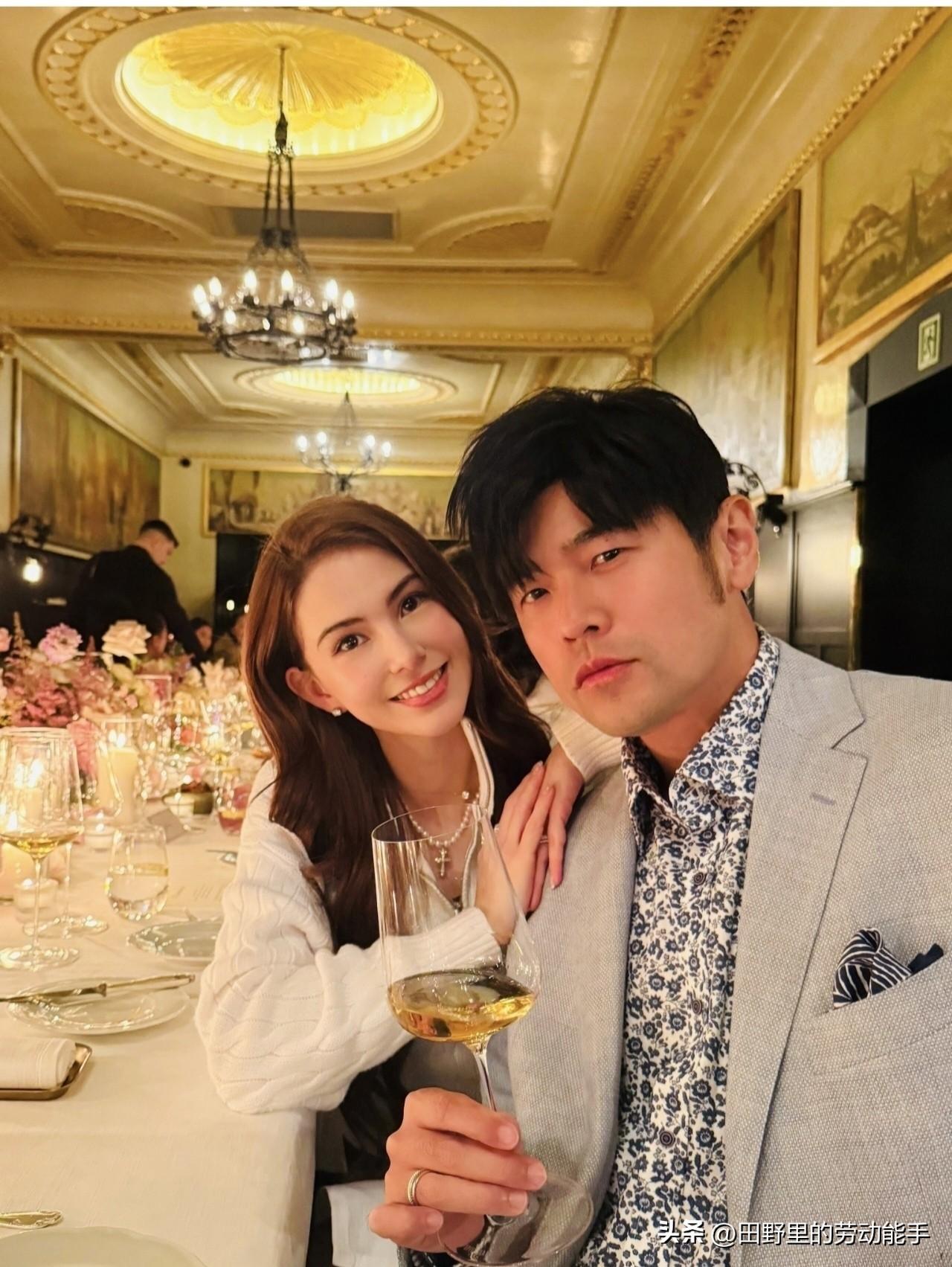 当年很多人说周杰伦选老婆眼光真绝。这么多年下来，她不挣风头，不蹭热度，安安心心守