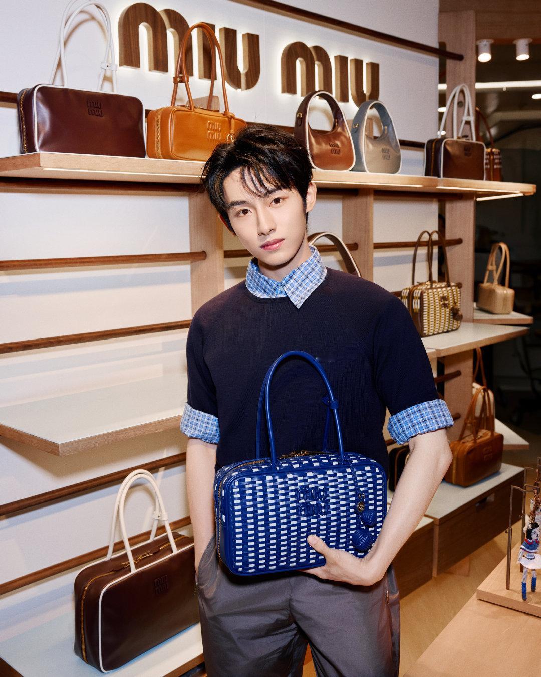 WINWIN x MIUMIU 💫出席MiuMiu Gymnasium 快闪店