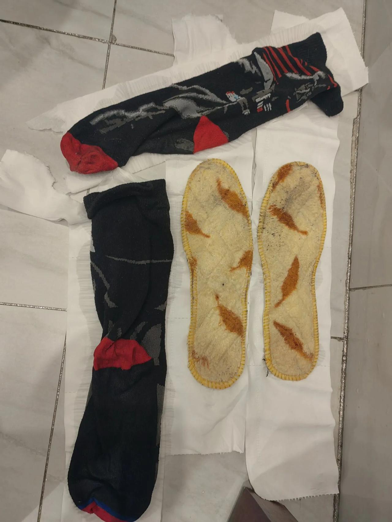 体验了一把豪横的冬天
前两天去秦皇岛安丰出差，一进房间热气铺面而来，赶快脱下外套