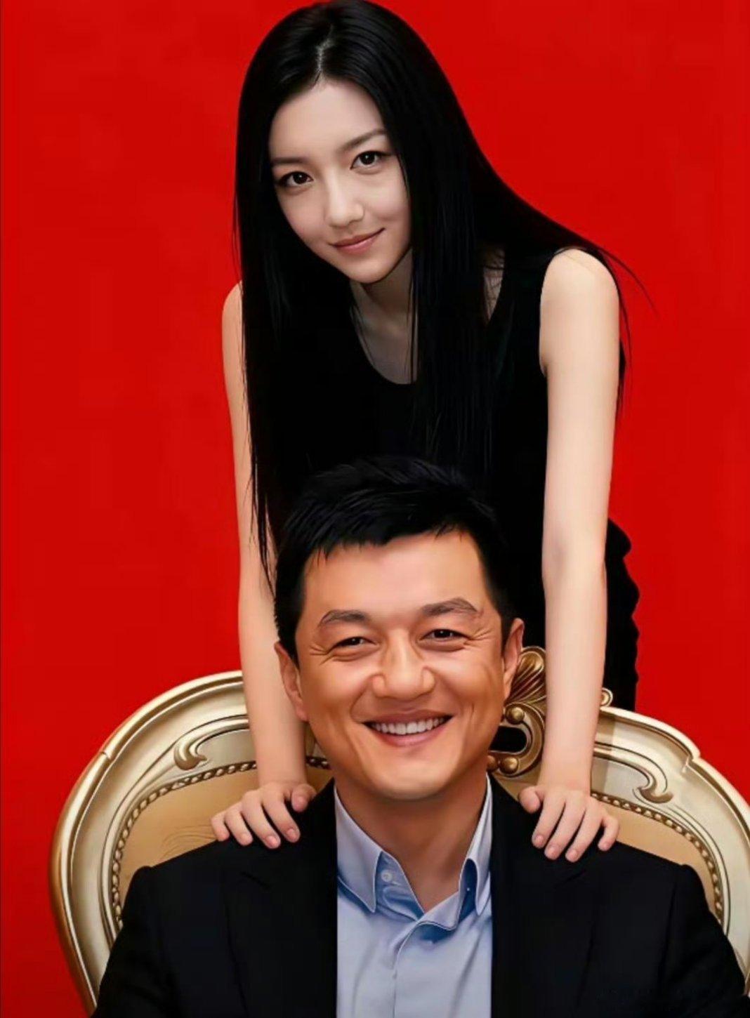 20岁李嫣近照，女人十八变！褪去幼时稚嫩，二十岁的李嫣气质清冷通透，容貌愈发舒展