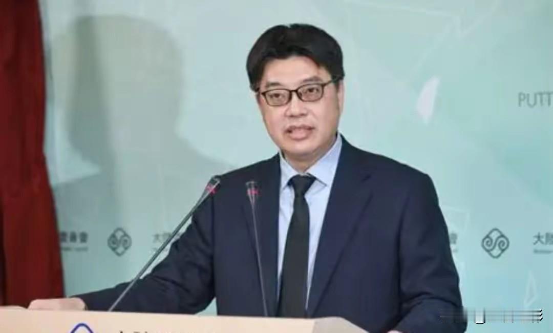 多数人对台湾陆委会的印象，是对两岸民间交流处处设限，动辄扣上帽子。这次面对大陆演