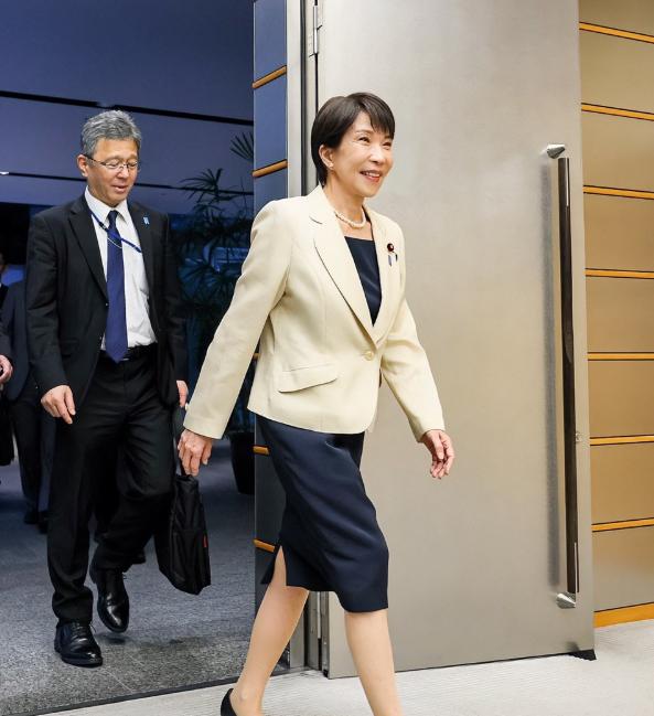不想等，日本喊话中国了

日本那边电费燃气费呼呼涨，他们有点坐不住了，直接向中国