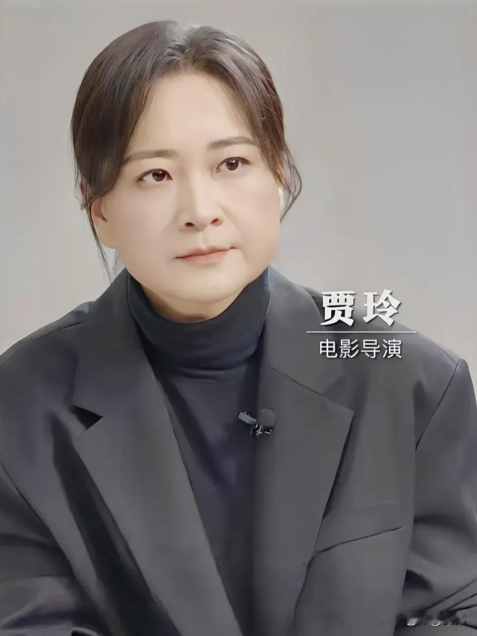 贾玲逆袭成“娇俏佳人”，想起沈腾曾经的调侃：“你有老公怎么办？”

想当年，她在