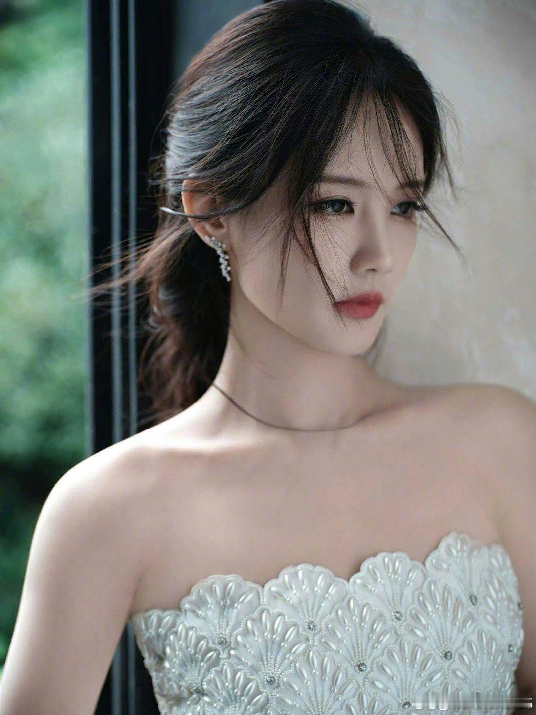 好美😍期待明天尖叫之夜的造型 