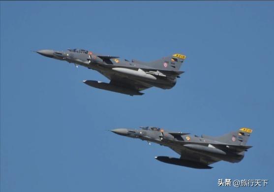 出动约50架战机，全部依托提前掌握的精准情报。以色列国防军通告全球：已摧毁已故最