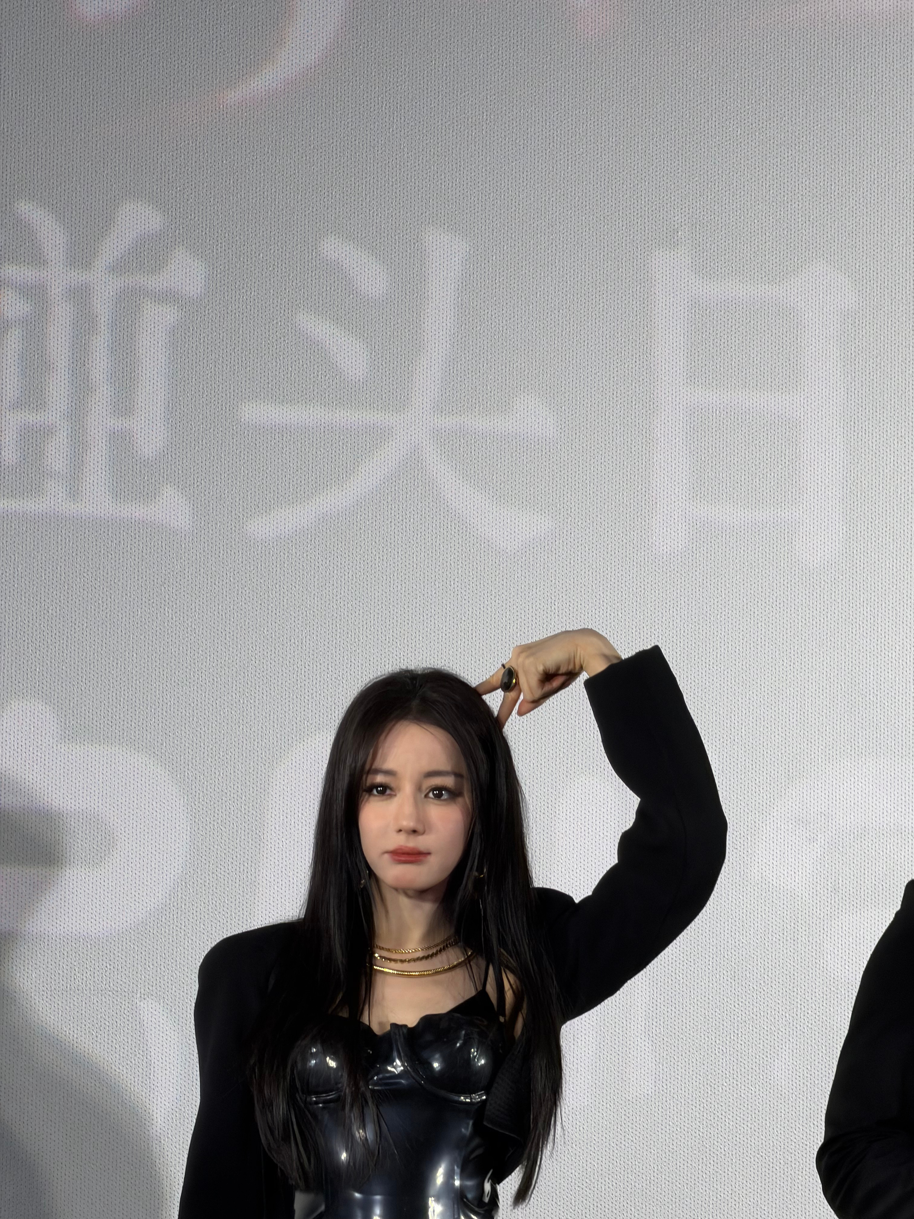 迪丽热巴比猫耳朵好萌啊啊啊啊