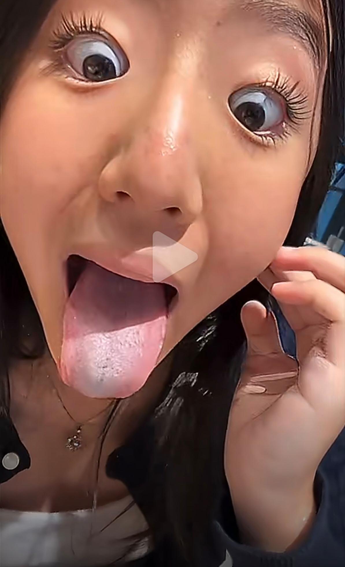 完了完了，上海美国高中学校的学生，人还在中国，还没登陆美国，面相全都变了，一股子