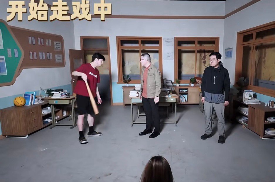 吕严是香香软软大米饭好家伙原来吕严不仅是舞台上的喜剧魔皇，私底下还是个碳水爱好者