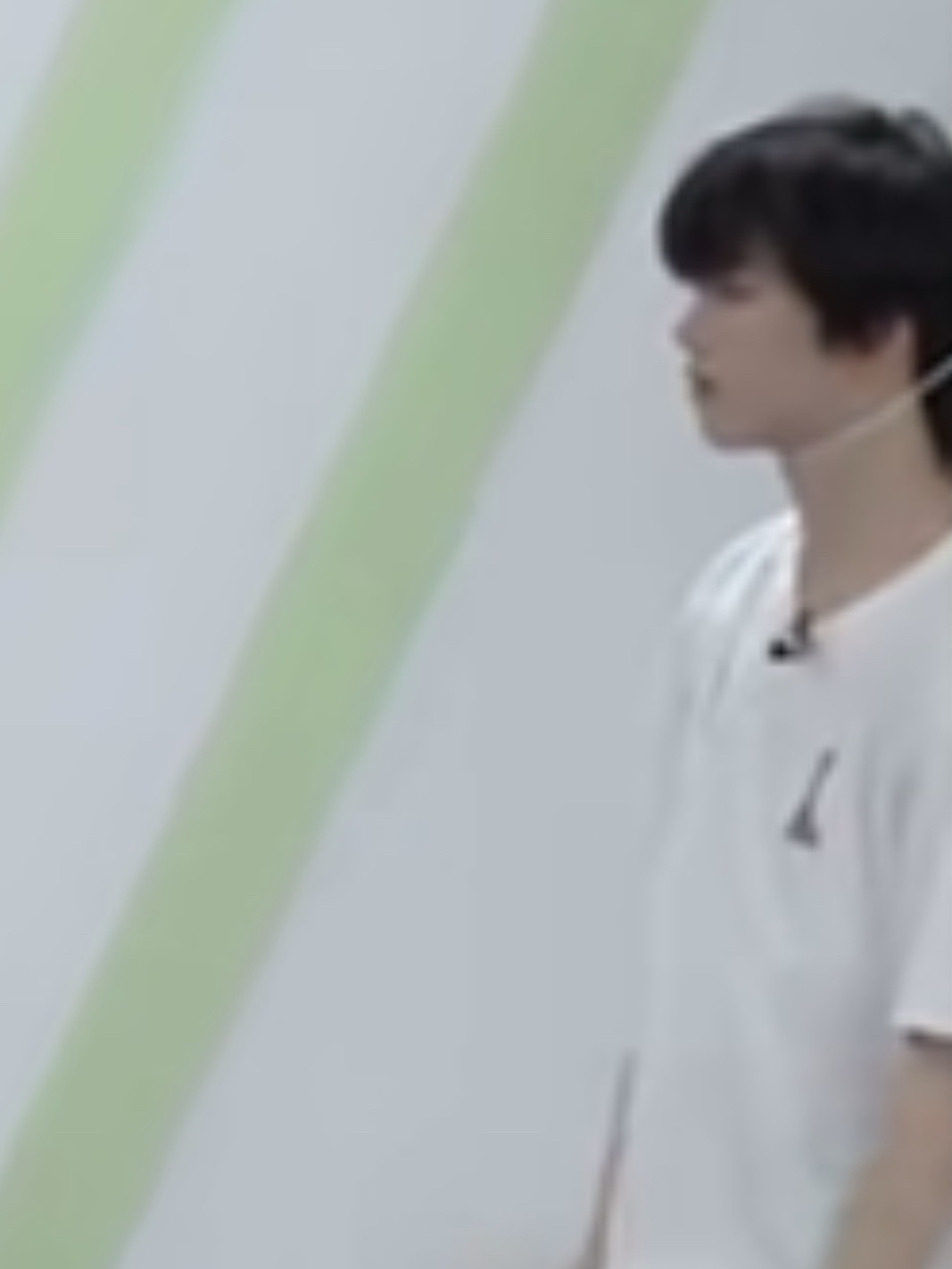 谁性情了都想来两下子 