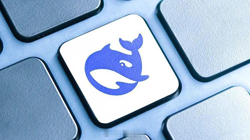 中国数据研究中心7月发布的竞争力榜单里，DeepSeek综合得分93.5，仅次于