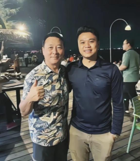 北京一名19岁小伙求职身无分文，在公园长椅露宿一周，偶遇陌生大哥伸出援手：“你来