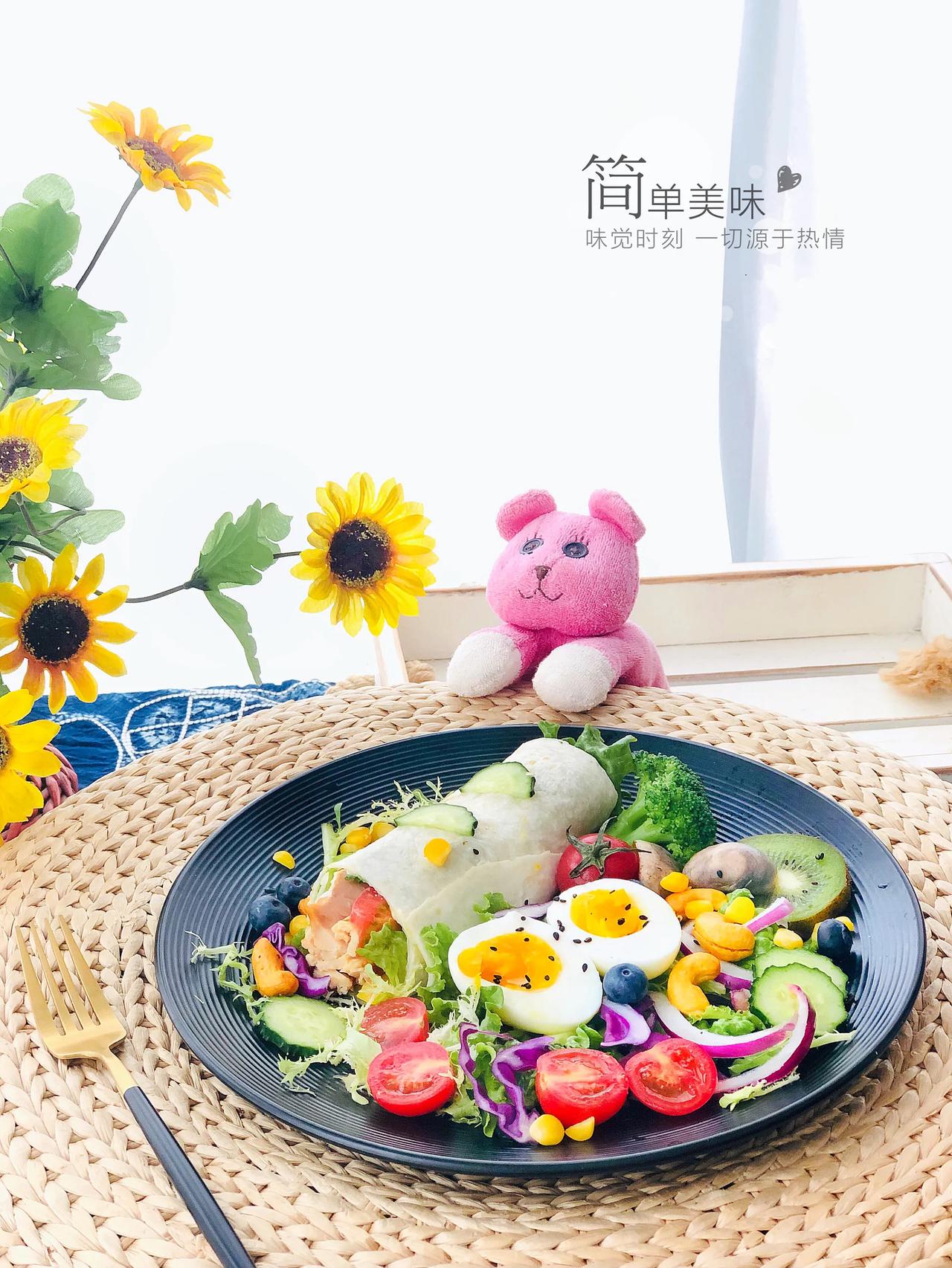 #健康早餐打卡#🍁
不要将就自己，不要敷衍生活。再忙碌，也要留一些诗意、存一些