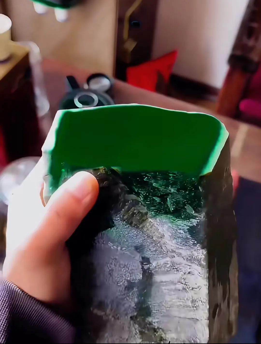 [金牌][第二][铜牌]