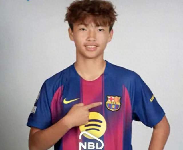 两场4球！14岁李昊炎闪耀巴萨青训，半场戴帽征服拉玛西亚