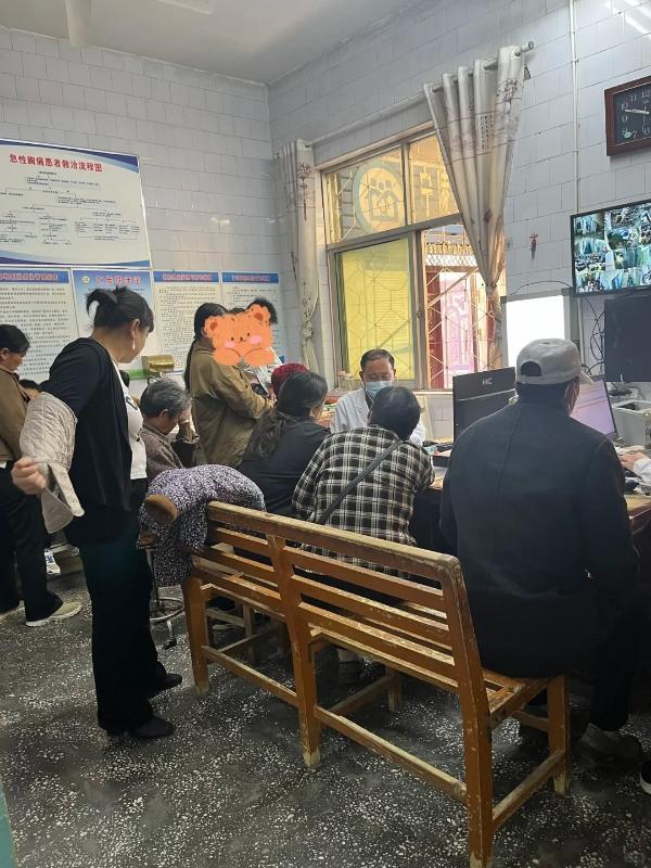 你知道吗？买了商业保险真不是万事大吉，条款中有个明确医院限制。

就拿最近我刷到