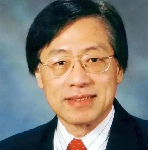 57岁变卖美国全部房产，拿单程机票毅然回国！曾被美方轻视，如今为中国计算机埋下人